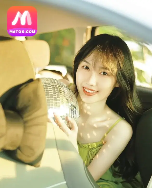 Lai Lai-hot51